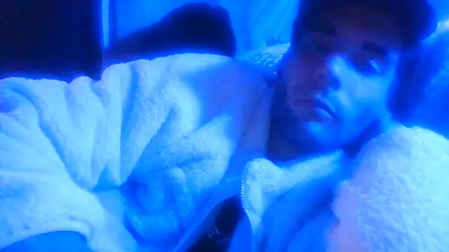 nvthvn555 online show from October 8, 2025, 12:07 pm