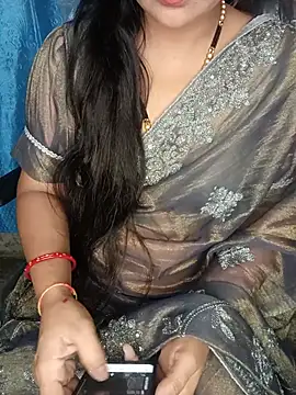 Snapshot of Rashmi_011 chatting on June 7, 2026, 12:38 am Rashmi 011 online show from June 7, 2026, 12:38 am