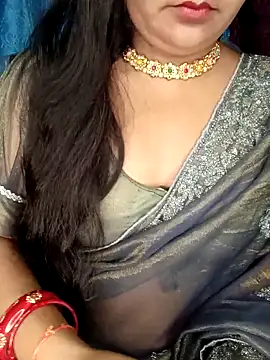 Snapshot of Rashmi_011 chatting on June 3, 2026, 12:33 am Rashmi 011 online show from June 3, 2026, 12:33 am