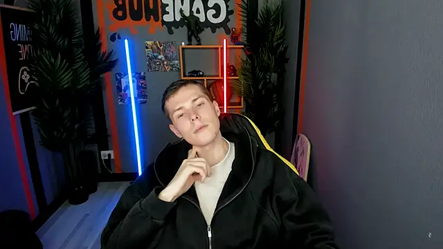 Hector Spector online show from November 13, 2025, 9:35 am