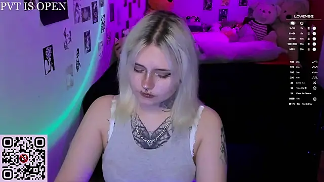 bixxxiz online show from December 20, 2025, 2:53 pm