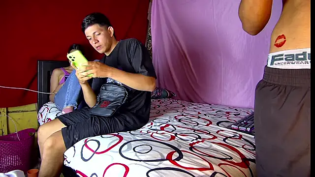 vale only online show from October 18, 2025, 12:23 am