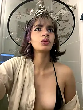 sukulaurens online show from October 20, 2025, 4:58 am