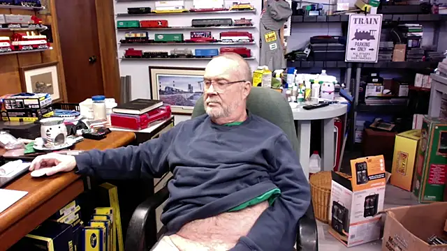 Snapshot of Jcaspen chatting on February 10, 2026, 3:11 pm Jcaspen online show from February 10, 2026, 3:11 pm