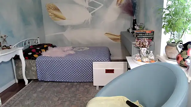 Snapshot of Arisa5000 chatting on October 15, 2025, 5:28 am Arisa5000 online show from October 15, 2025, 5:28 am