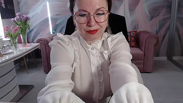 Snapshot of Arisa5000 chatting on March 10, 2025, 7:00 am Arisa5000 online show from March 10, 2025, 7:00 am