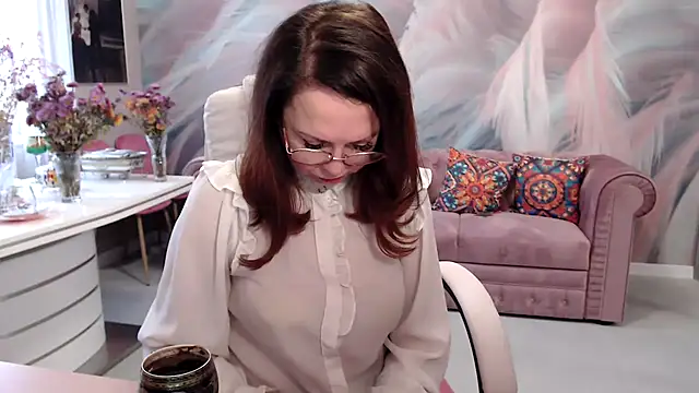 Snapshot of Arisa5000 chatting on November 21, 2025, 12:26 pm Arisa5000 online show from November 21, 2025, 12:26 pm