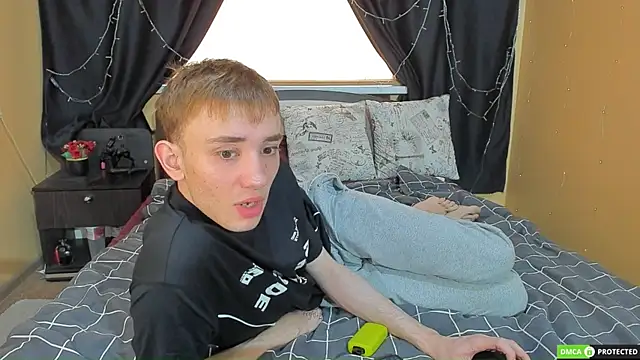 Snapshot of felixcurt69 chatting on May 10, 2026, 7:34 am felixcurt69 online show from May 10, 2026, 7:34 am