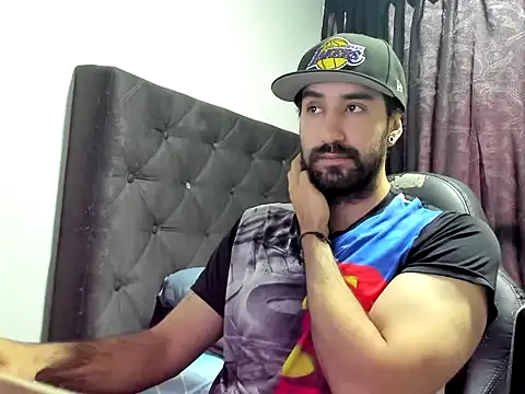 coolfriki online show from October 13, 2025, 2:51 pm