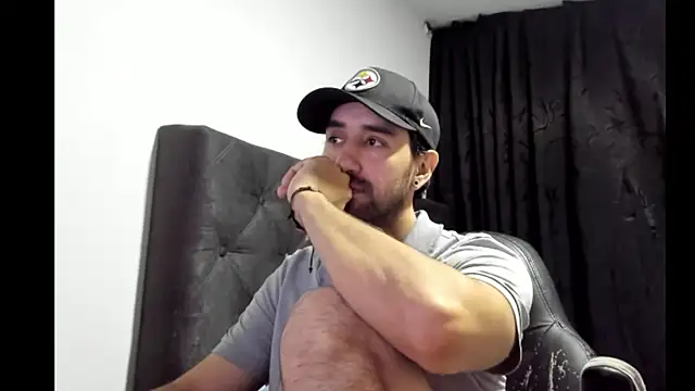 coolfriki online show from October 28, 2025, 3:18 am