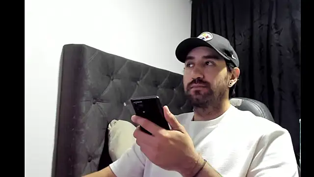 coolfriki online show from November 27, 2025, 11:38 pm