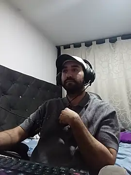 coolfriki online show from May 16, 2026, 1:59 am