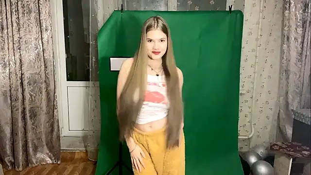 AlmetaBradicich online show from November 27, 2025, 3:23 pm