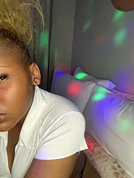 Snapshot of Scarlettxx21 chatting on November 26, 2025, 8:31 pm Scarlettxx21 online show from November 26, 2025, 8:31 pm