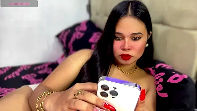 Snapshot of _Houstonixie chatting on December 3, 2025, 4:35 am Houstonixie online show from December 3, 2025, 4:35 am