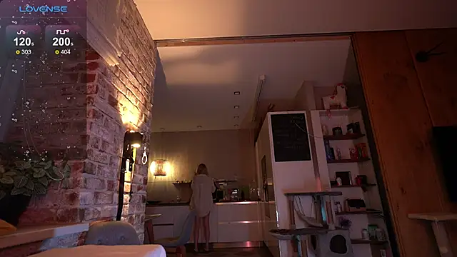  favdream online show from December 3, 2025, 4:35 am