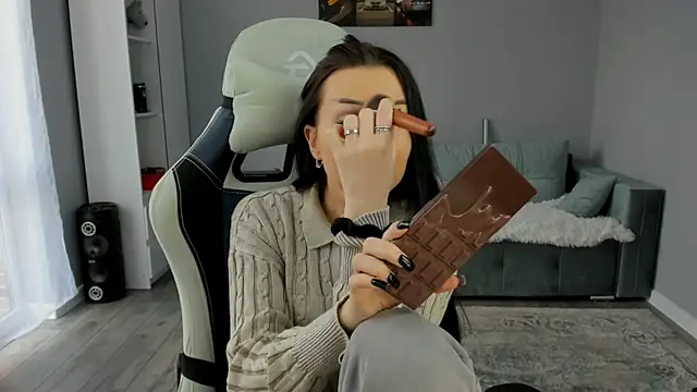 Marry Jein13 online show from October 28, 2025, 8:35 am