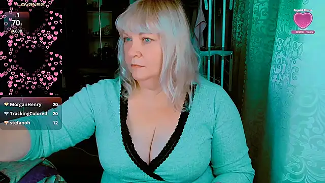 DiamondNata online show from October 14, 2025, 12:00 am