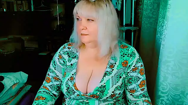 DiamondNata online show from October 16, 2025, 10:40 pm