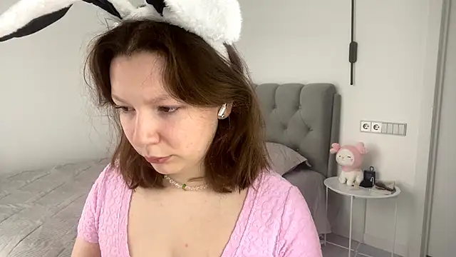 TamekiaSamii online show from December 2, 2025, 9:55 am