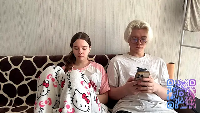 EhtelBiondi online show from March 31, 2026, 8:27 am