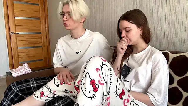 EhtelBiondi online show from March 28, 2026, 8:15 am