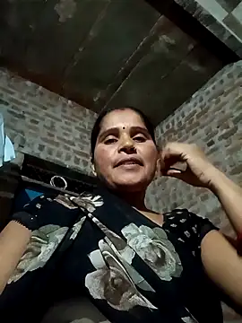 Snapshot of Nm_sanjna chatting on June 1, 2026, 5:23 pm Nm sanjna online show from June 1, 2026, 5:23 pm