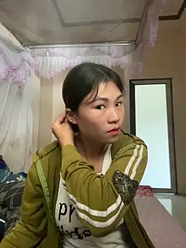 Mylinh- online show from October 13, 2025, 2:35 am