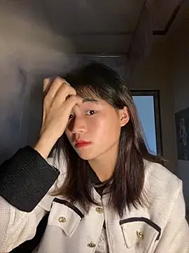 Mylinh- online show from October 16, 2025, 2:09 am