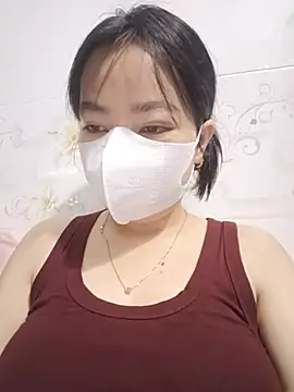 Snapshot of Xuka203 chatting on May 13, 2026, 12:39 am Xuka203 online show from May 13, 2026, 12:39 am