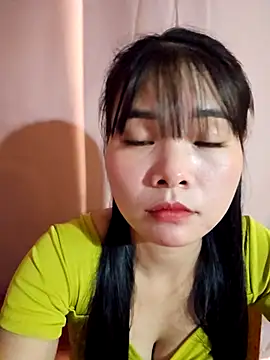 Mylove-here online show from October 29, 2025, 4:55 am