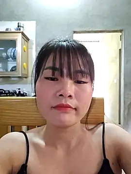 Mylove-here online show from October 9, 2025, 4:35 am