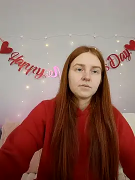 Evarey  online show from February 13, 2026, 6:13 am