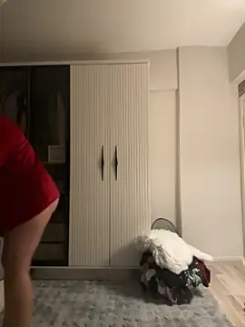 Teengirlmiaa online show from November 4, 2025, 6:33 pm