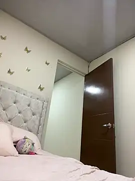 emi star online show from February 11, 2026, 2:33 am