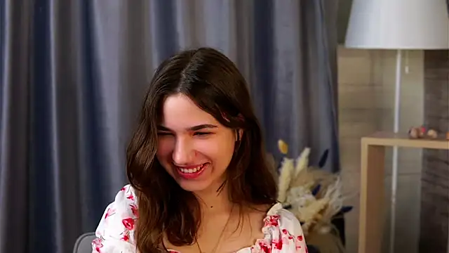 Snapshot of AmmieGerber chatting on October 13, 2025, 1:18 am AmmieGerber online show from October 13, 2025, 1:18 am