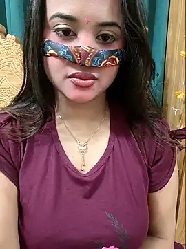 Snapshot of Beauty_Queen_Soniya chatting on April 30, 2026, 10:14 pm Beauty Queen Soniya online show from April 30, 2026, 10:14 pm
