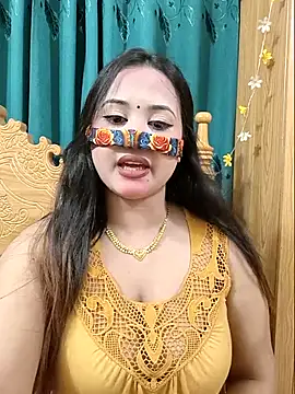 Snapshot of Beauty_Queen_Soniya chatting on April 28, 2026, 1:48 pm Beauty Queen Soniya online show from April 28, 2026, 1:48 pm