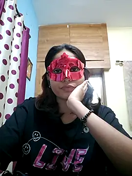 Snapshot of Ishaa_Sharmaa chatting on November 4, 2025, 2:21 pm Ishaa Sharmaa online show from November 4, 2025, 2:21 pm