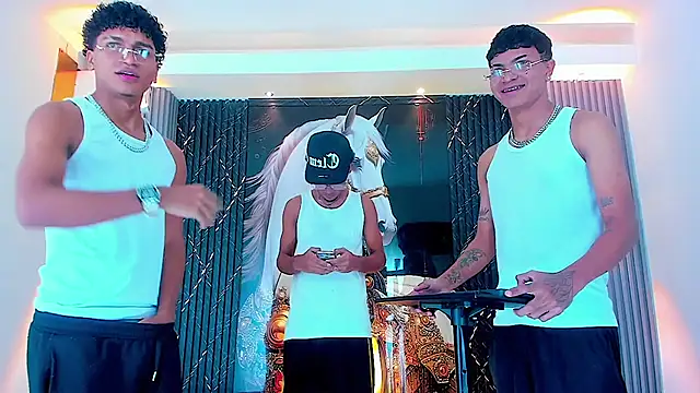  Gods of Olympus  online show from October 23, 2025, 4:11 am