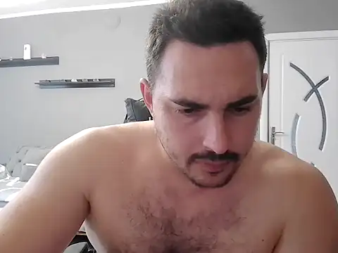 mastermute online show from October 7, 2025, 9:43 am