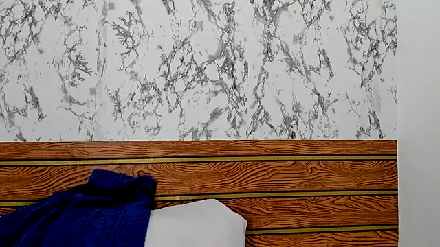 Snapshot of luisabecker_ chatting on November 23, 2025, 2:16 pm luisabecker online show from November 23, 2025, 2:16 pm