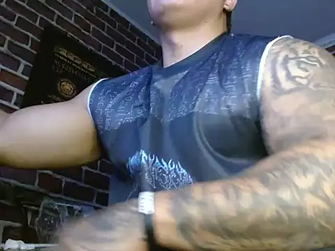 jordan bigcock  online show from October 7, 2025, 11:06 pm