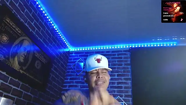 Snapshot of jordan_bigcock_ chatting on February 17, 2026, 8:06 pm jordan bigcock online show from February 17, 2026, 8:06 pm