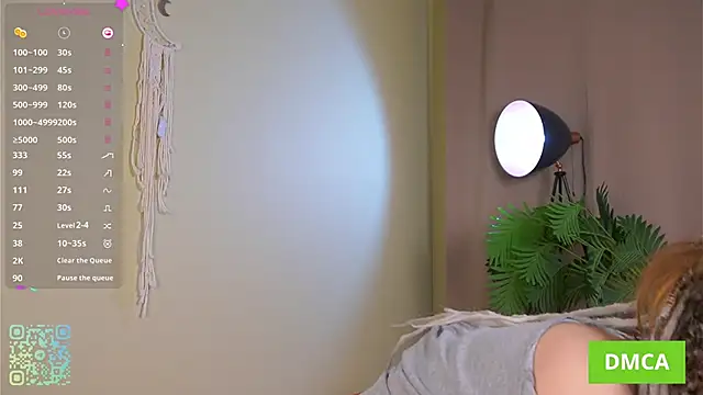 JohnetteConstine online show from October 15, 2025, 4:22 am