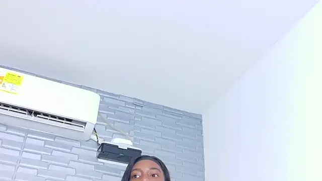 Hungry pussy18 online show from January 17, 2026, 1:47 pm