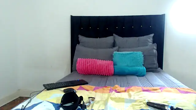 MissLola026 online show from March 8, 2026, 1:47 pm