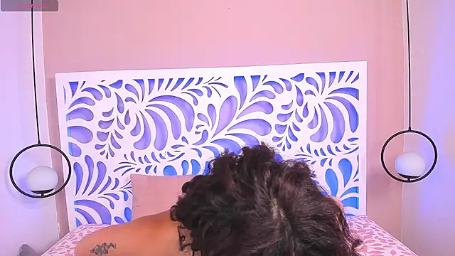 sunny maya  online show from January 15, 2026, 6:33 pm