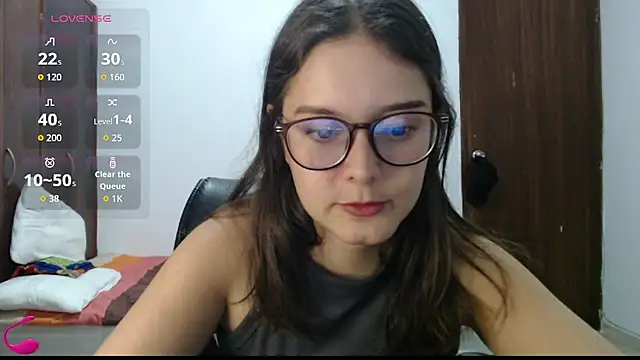 Snapshot of CarlaLorez chatting on June 21, 2026, 7:08 pm CarlaLorez online show from June 21, 2026, 7:08 pm