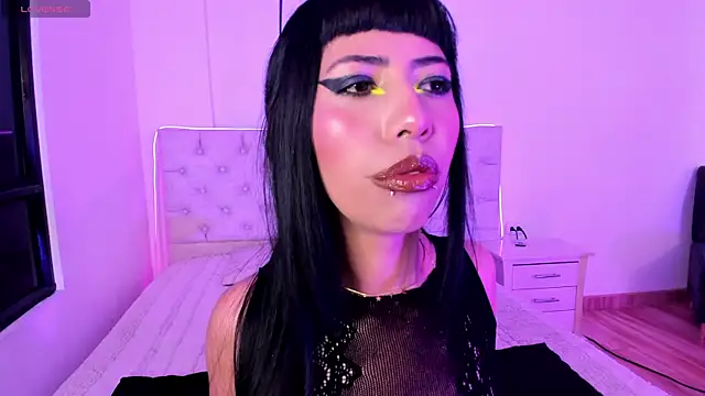 Snapshot of Nina_fox_0691 chatting on June 3, 2026, 4:55 pm Nina fox 0691 online show from June 3, 2026, 4:55 pm